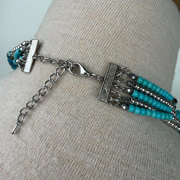 Multi-strand (5) Faux Turquoise Dyed Howlite & Silver Tone Necklace 18.5" Chunky - Picture 6 of 6